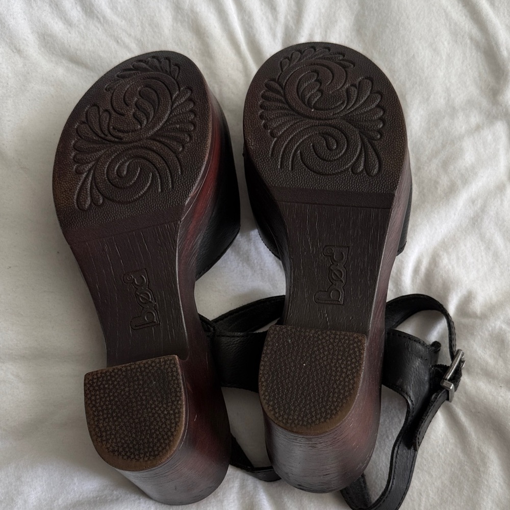 Black bøc Clogs - Picture 5 of 9